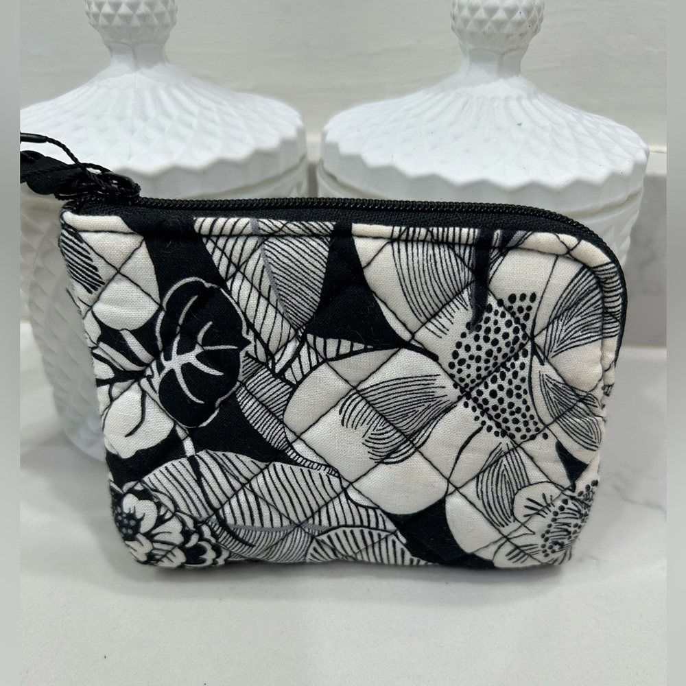 Vera Bradley Black and White Floral zipper around pouch/coin purse